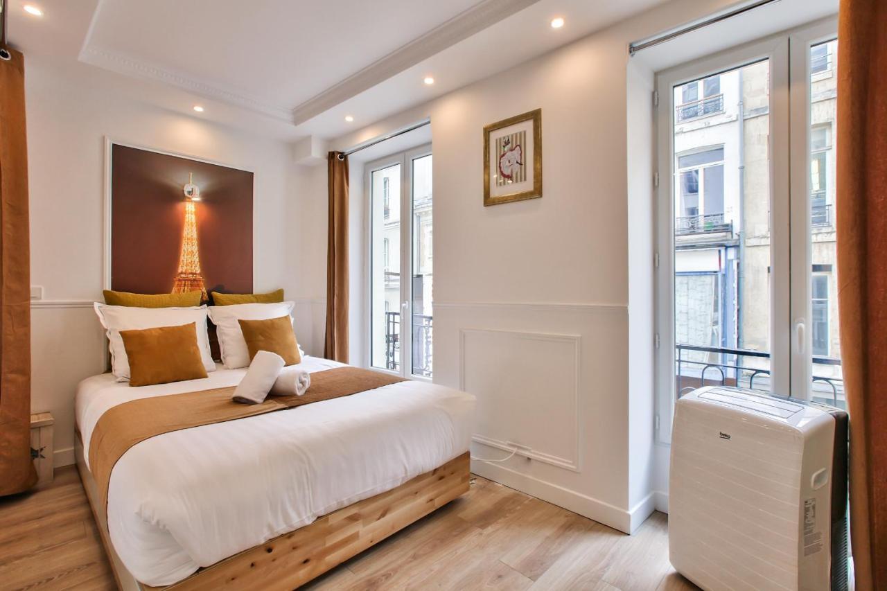 65-French Cancan St Denis 파리 외부 사진